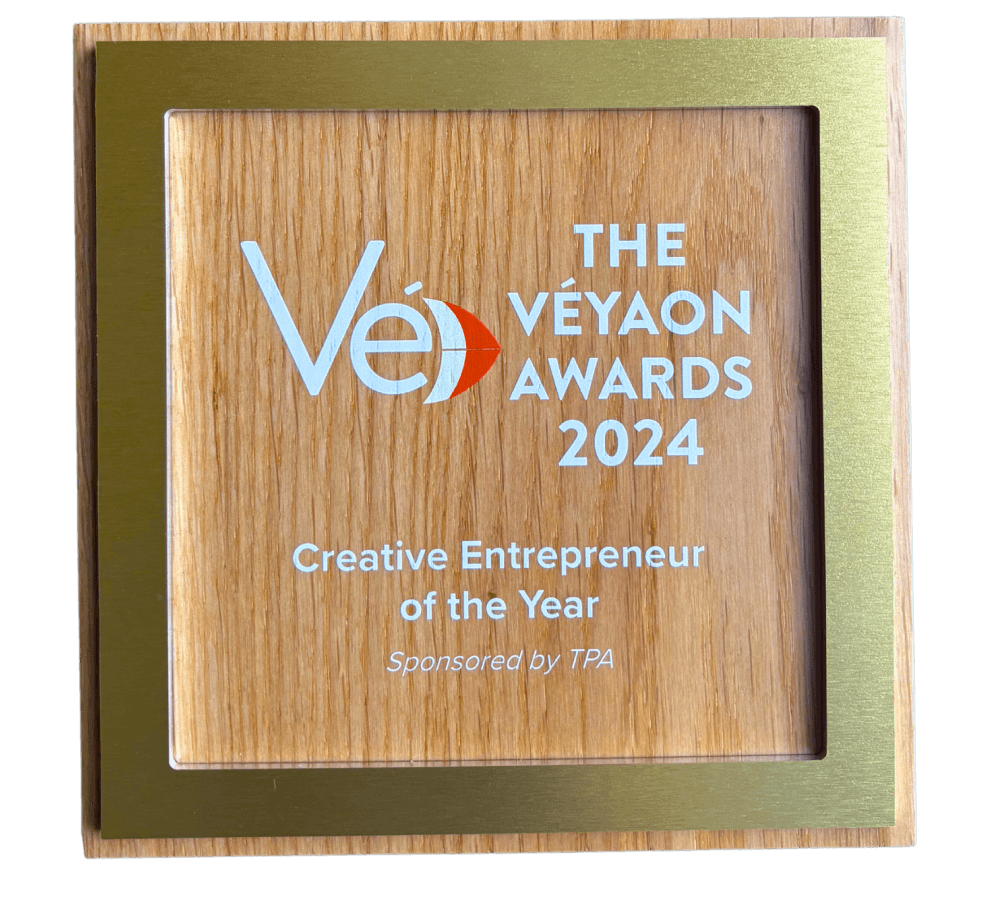 Veyaon Awards Creative Entrepenur Of The Year Badge